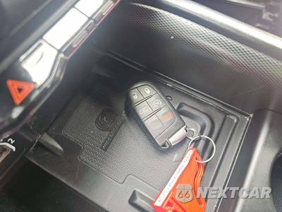 2022 Dodge Durango R/T - zdjęcie 8 z 24 - miniatura