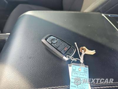 2024 Ford F-150 XLT Crew Cab Short Bed - zdjęcie 8 z 27 - miniatura