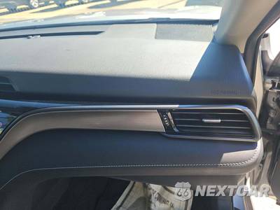 2019 Toyota Camry SE - zdjęcie 16 z 28 - miniatura