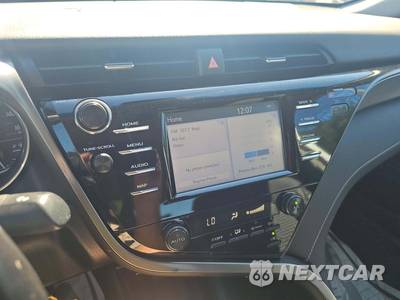 2019 Toyota Camry SE - zdjęcie 7 z 28 - miniatura