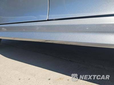 2019 Toyota Camry SE - zdjęcie 24 z 28 - miniatura