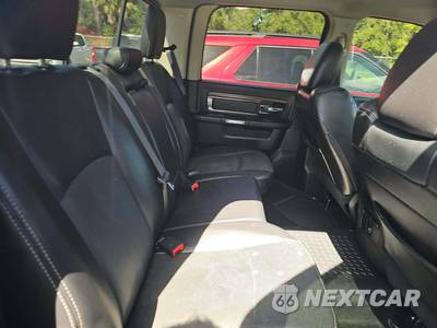 2016 Ram 1500 Laramie Crew Cab Short Bed - zdjęcie 16 z 21 - miniatura