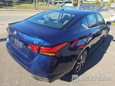 2019 Nissan Altima SR - zdjęcie 3 z 28 - miniatura
