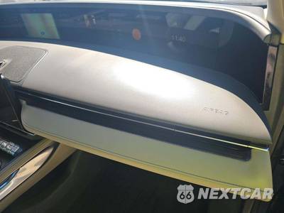 2024 Lincoln Nautilus Premiere - zdjęcie 16 z 20 - miniatura