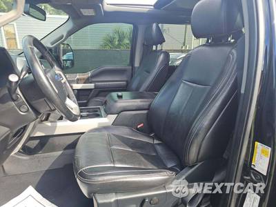 2021 Ford Super Duty F-250 Lariat Crew Cab Medium Bed - zdjęcie 6 z 28 - miniatura
