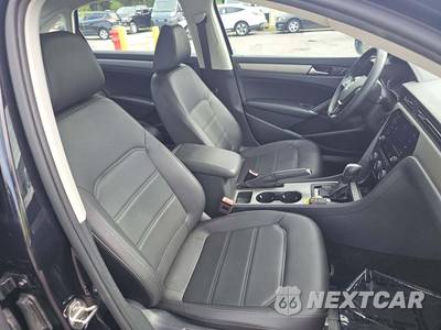 2022 Volkswagen Passat 2.0T SE - zdjęcie 15 z 29 - miniatura