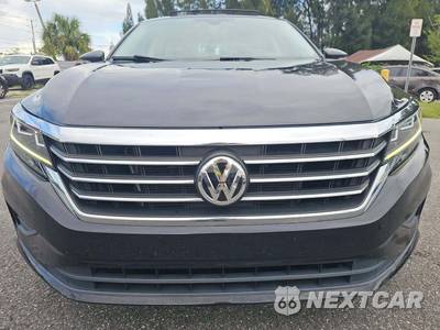 2022 Volkswagen Passat 2.0T SE - zdjęcie 18 z 29 - miniatura