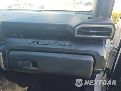 2024 Toyota Tacoma SR Crew Cab Medium Bed - zdjęcie 16 z 19 - miniatura