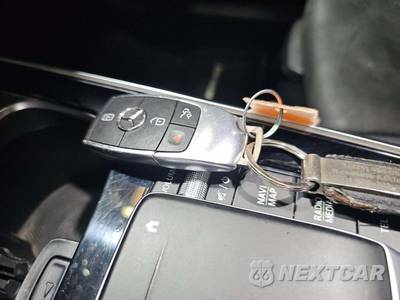 2021 Mercedes-Benz GLA 250 4MATIC - zdjęcie 8 z 24 - miniatura