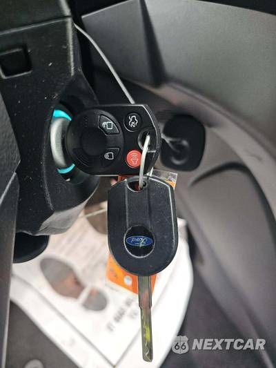 2018 Ford C-MAX Hybrid SE - zdjęcie 8 z 22 - miniatura