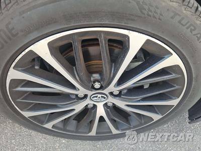2020 Toyota Camry SE - zdjęcie 24 z 29 - miniatura
