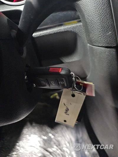 2012 Volkswagen GTI - zdjęcie 8 z 30 - miniatura