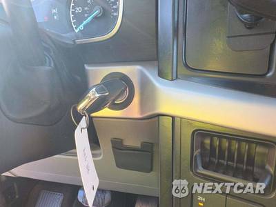 2023 Ford F-150 XL Crew Cab Short Bed - zdjęcie 5 z 23 - miniatura