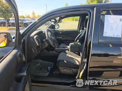 2022 Toyota Tacoma TRD Off-Road Crew Cab Medium Bed - zdjęcie 3 z 21 - miniatura
