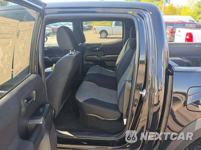 2022 Toyota Tacoma TRD Off-Road Crew Cab Medium Bed - zdjęcie 10 z 21 - miniatura