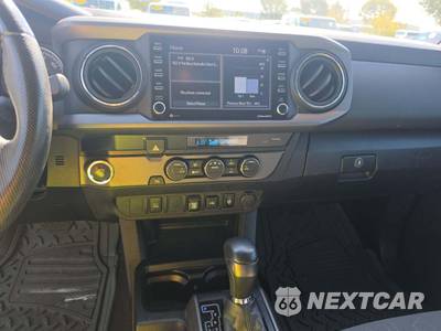 2022 Toyota Tacoma TRD Off-Road Crew Cab Medium Bed - zdjęcie 7 z 21 - miniatura