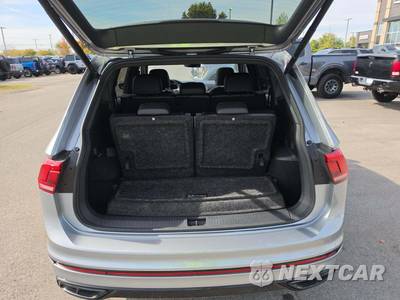 2024 Volkswagen Tiguan SE R-Line Black - zdjęcie 12 z 26 - miniatura