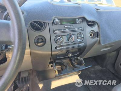 2006 Ford F-150 XL Regular Cab Medium Bed - zdjęcie 10 z 37 - miniatura