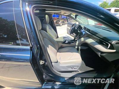 2019 Toyota Camry XSE - zdjęcie 18 z 26 - miniatura