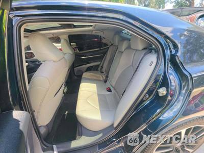 2019 Toyota Camry XSE - zdjęcie 13 z 26 - miniatura