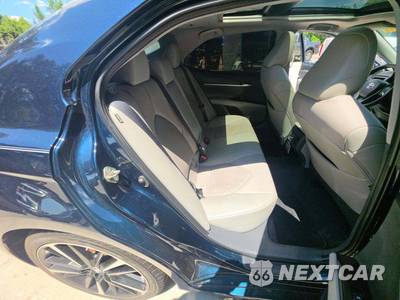 2019 Toyota Camry XSE - zdjęcie 16 z 26 - miniatura