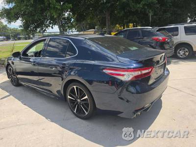 2019 Toyota Camry XSE - zdjęcie 2 z 26 - miniatura