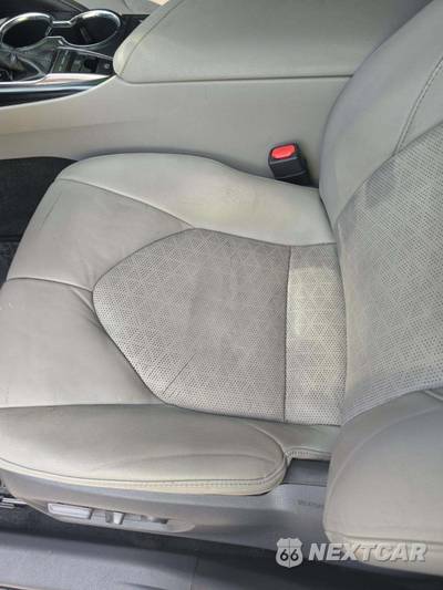 2019 Toyota Camry XSE - zdjęcie 22 z 26 - miniatura