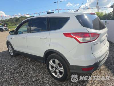 2014 Ford Escape SE - zdjęcie 2 z 20 - miniatura
