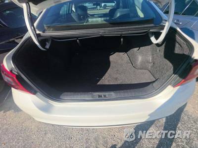 2018 Nissan Altima 2.5 SR - zdjęcie 14 z 22 - miniatura