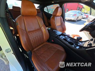 2020 Nissan Maxima Platinum - zdjęcie 15 z 21 - miniatura