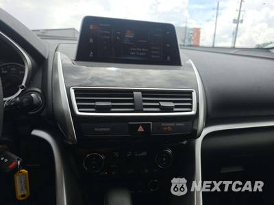2019 Mitsubishi Eclipse Cross LE - zdjęcie 7 z 23 - miniatura