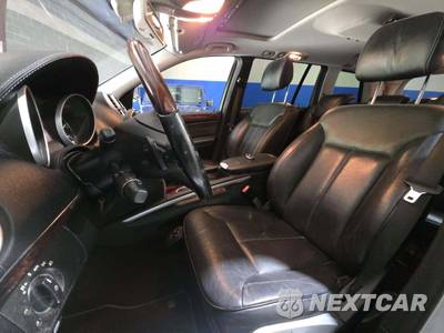 2011 Mercedes-Benz GL 550 4MATIC - zdjęcie 6 z 31 - miniatura