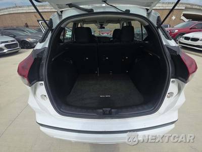 2024 Nissan Kicks S - zdjęcie 11 z 23 - miniatura