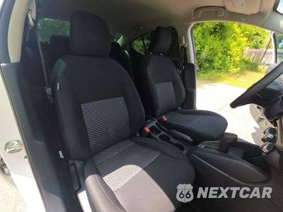 2024 Nissan Versa S - zdjęcie 15 z 21 - miniatura