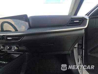 2025 Nissan Kicks SV - zdjęcie 16 z 19 - miniatura