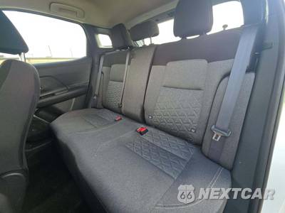 2025 Nissan Kicks SV - zdjęcie 10 z 19 - miniatura