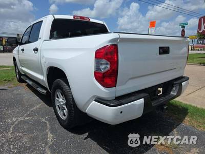 2017 Toyota Tundra SR5 Crew Cab Short Bed - zdjęcie 2 z 27 - miniatura