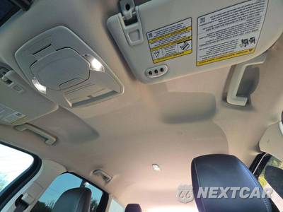 2019 Ford Escape Titanium - zdjęcie 8 z 22 - miniatura