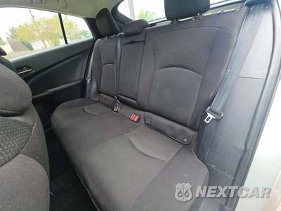 2022 Toyota Prius L Eco - zdjęcie 10 z 21 - miniatura