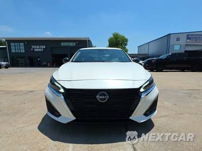 2024 Nissan Altima SV - zdjęcie 2 z 29 - miniatura