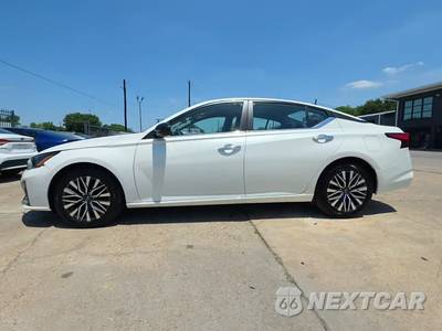 2024 Nissan Altima SV - zdjęcie 3 z 29 - miniatura