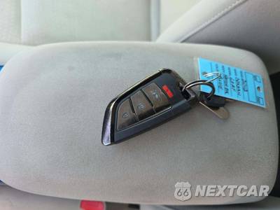 2012 Nissan LEAF SL - zdjęcie 8 z 29 - miniatura