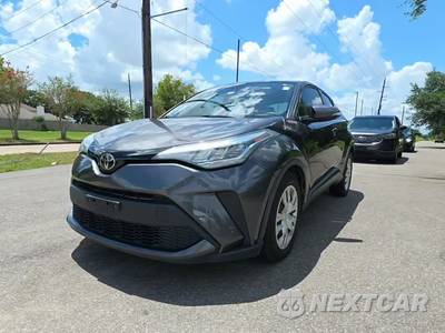 2020 Toyota C-HR LE - zdjęcie 1 z 21 - miniatura