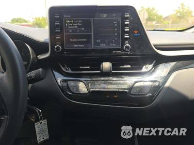 2020 Toyota C-HR LE - zdjęcie 7 z 21 - miniatura