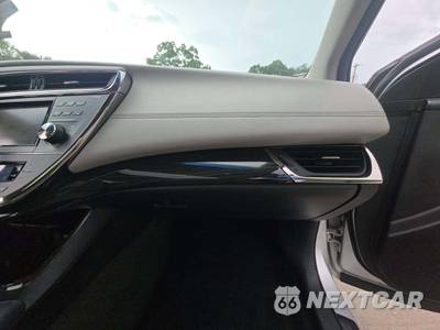 2013 Toyota Avalon Hybrid Limited - zdjęcie 19 z 30 - miniatura