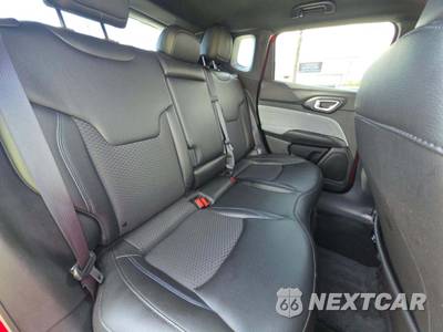 2024 Jeep Compass Latitude - zdjęcie 13 z 20 - miniatura