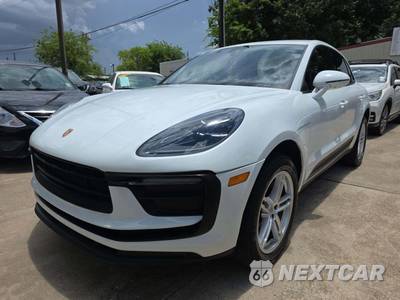 2022 Porsche The new Macan