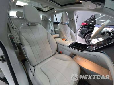 2023 Mercedes-Benz EQE 350+ Sedan - zdjęcie 19 z 22 - miniatura