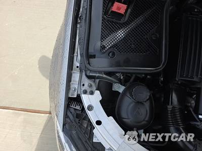 2015 Mercedes-Benz C 300 Sedan w/Luxury Pkg - zdjęcie 31 z 34 - miniatura