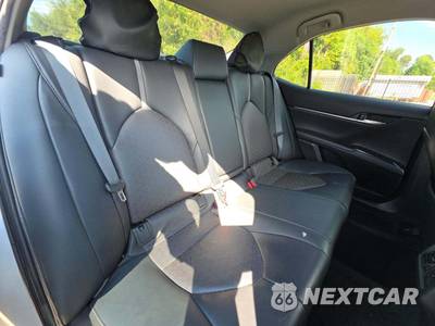 2019 Toyota Camry XSE - zdjęcie 13 z 21 - miniatura